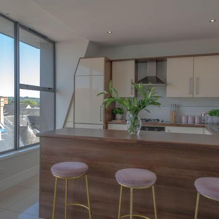 Rooftop Apartment At Queens Beautiful Views Belfast Eksteriør bilde