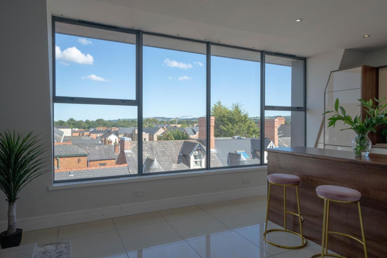 Rooftop Apartment At Queens Beautiful Views Belfast Eksteriør bilde